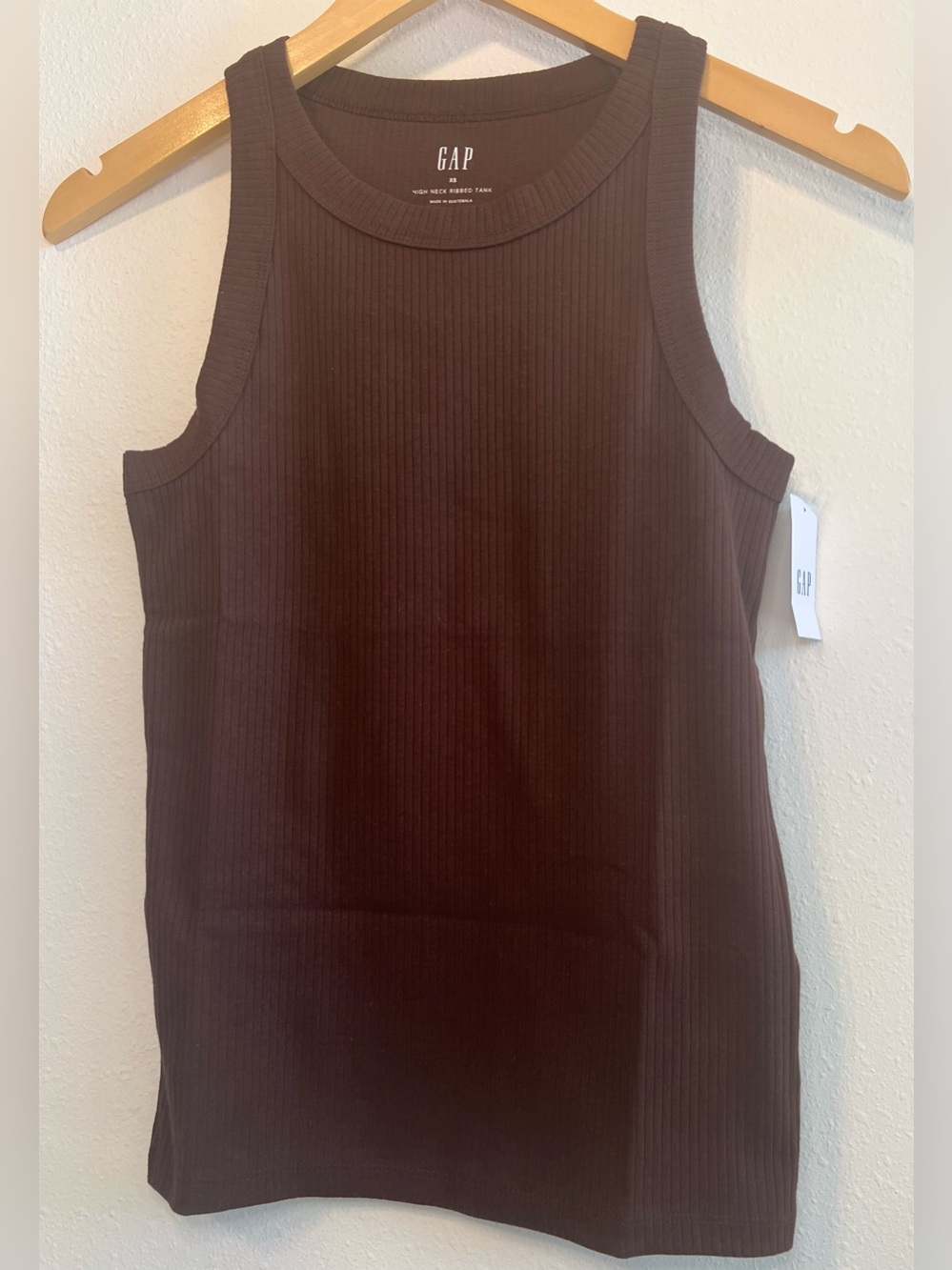 NWT GAP Women's Ribbed Tank in Chocolate Brown